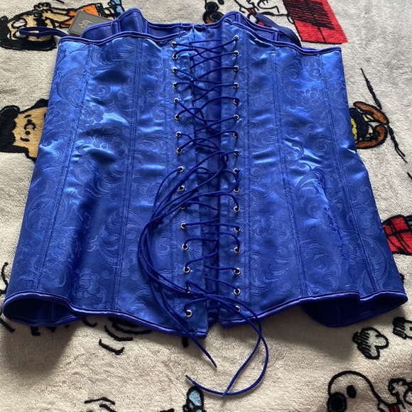 Frederick’s of Hollywood corset - Picture 11 of 14